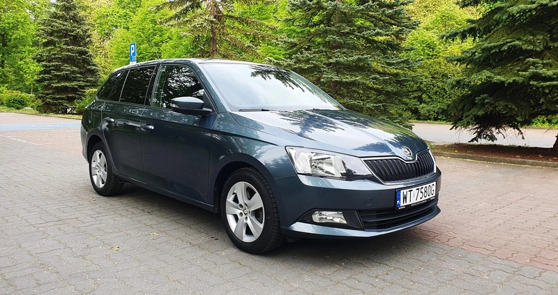 Skoda Fabia cena 37500 przebieg: 139996, rok produkcji 2018 z Warszawa małe 232